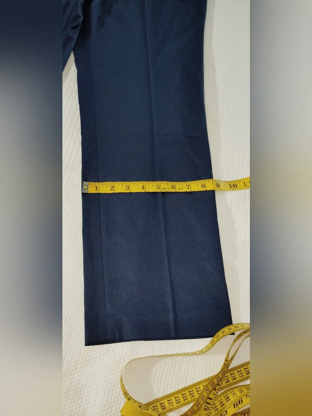 DKNY Pants Mens 36x32 Navy Blue Essential Tech Chino Slim Fit Stretch.